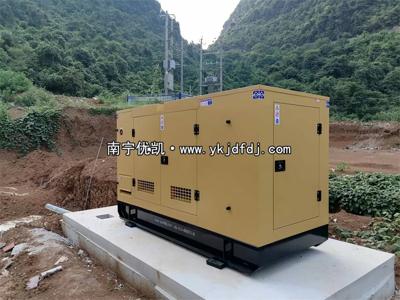 2022年9月24日，50KW、60KW、260KW三臺(tái)柴油發(fā)電機(jī)組發(fā)貨崇左