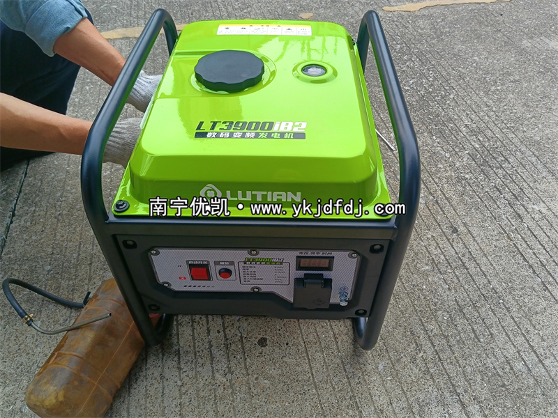 2024年11月4日，3kw汽油變頻發(fā)電機試機發(fā)貨南寧周邊